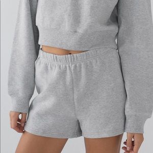 Aritzia Tna Cozy AF SweatShorts